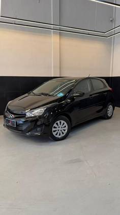 HYUNDAI HB20 1.0 COMFORT 12V FLEX 4P MANUAL